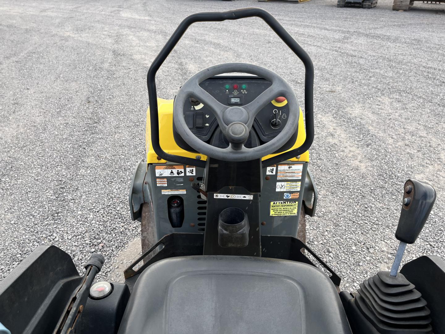 ./imagenes/INVOICE/2019/18087/COMPACTADOR WACKER NEUSON RD12A (6).JPG